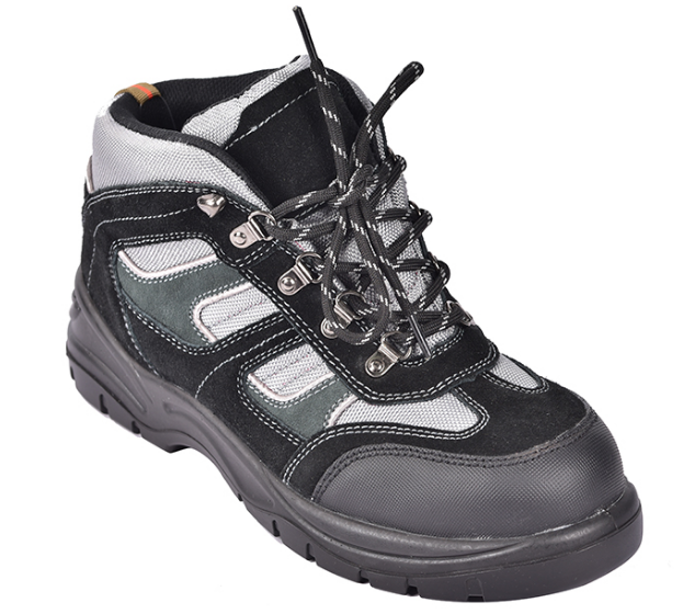 安全鞋在钢包头的作用特性