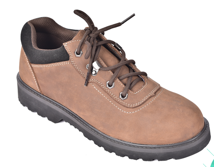 液压车使用安全得穿安全鞋